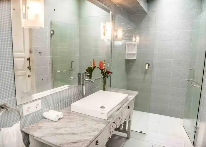 2-br Tropical Pool In - Hideaways Seminyak