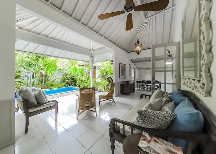 2-br Tropical Pool In - Hideaways Seminyak