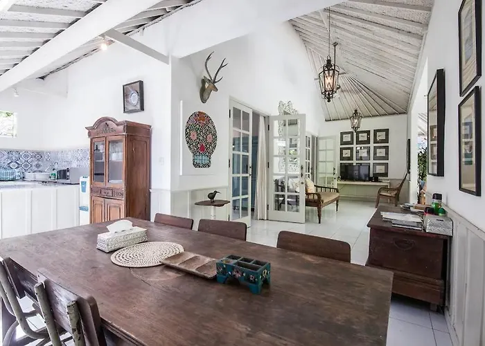 Villa 2-br Tropical Pool In - Hideaways *
