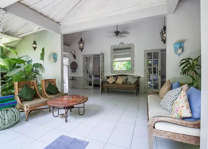 2-br Tropical Pool In - Hideaways